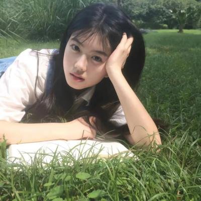 艾莉莎‧施莱辛格:战妆